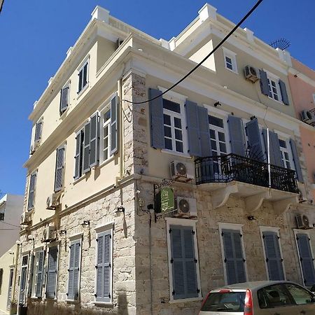 Fiera Guesthouse Ermupoli Exteriér fotografie
