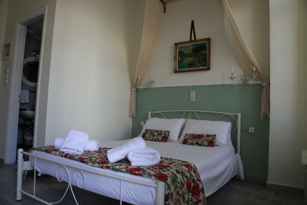 Fiera Guesthouse Ermupoli Exteriér fotografie