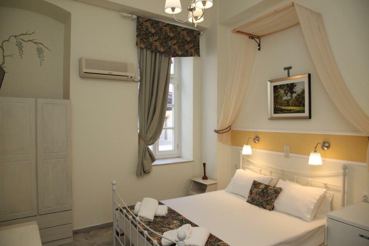 Fiera Guesthouse Ermupoli Exteriér fotografie