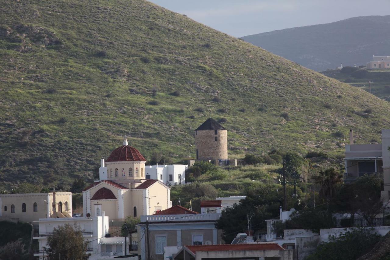Fiera Guesthouse Ermupoli Exteriér fotografie
