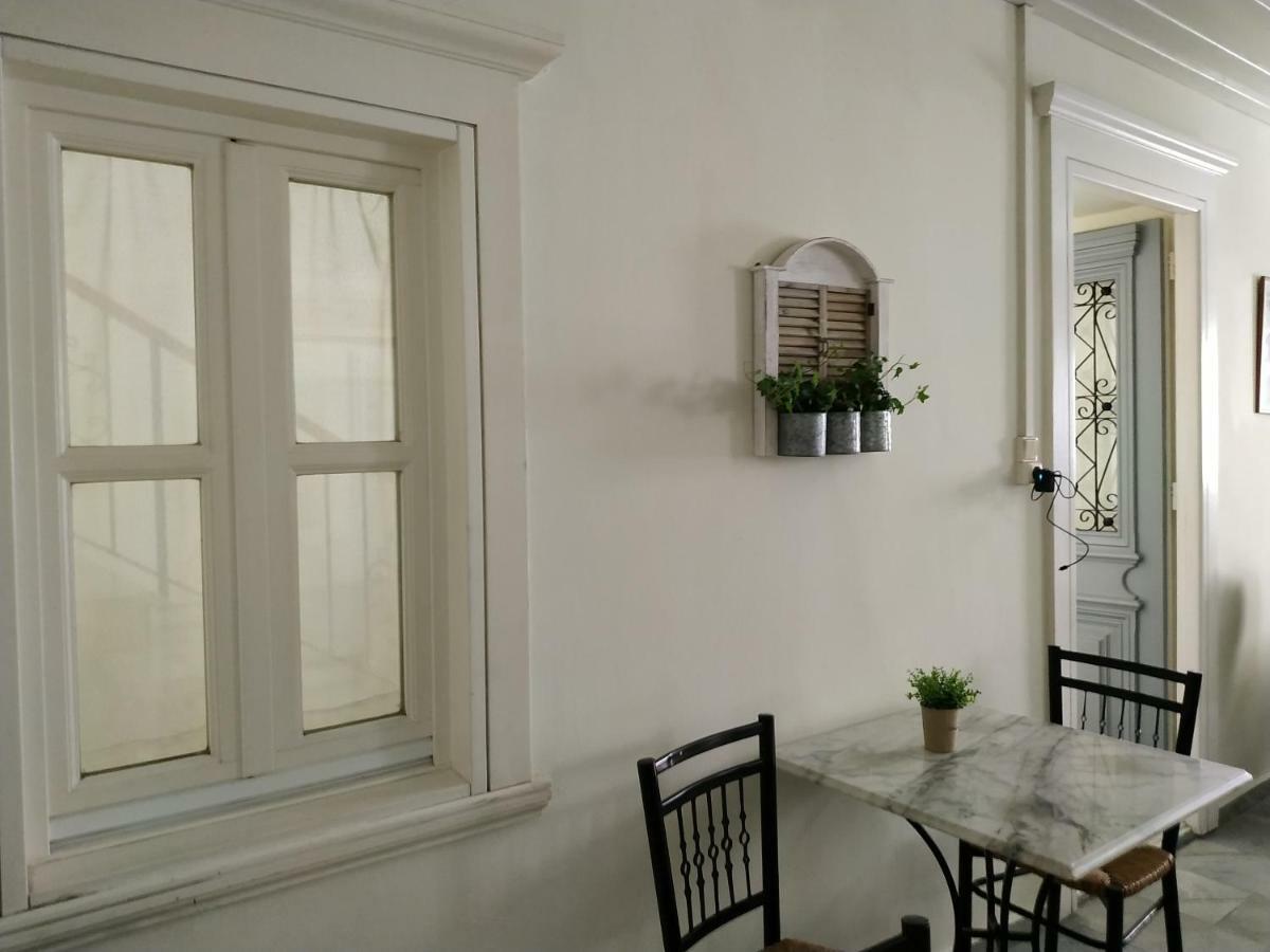 Fiera Guesthouse Ermupoli Exteriér fotografie