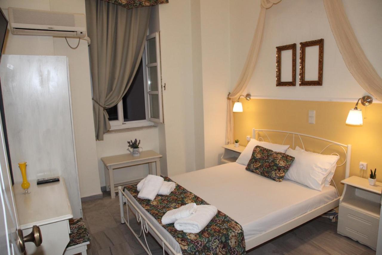 Fiera Guesthouse Ermupoli Exteriér fotografie