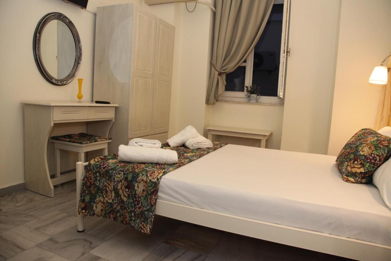 Fiera Guesthouse Ermupoli Exteriér fotografie
